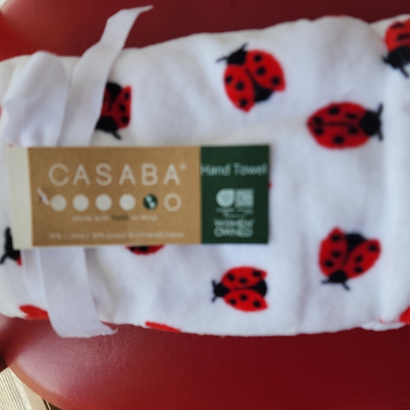 NWT Adorable 🐞 🐞 Ladybug Hand towels 2 pc. - Picture 2 of 3